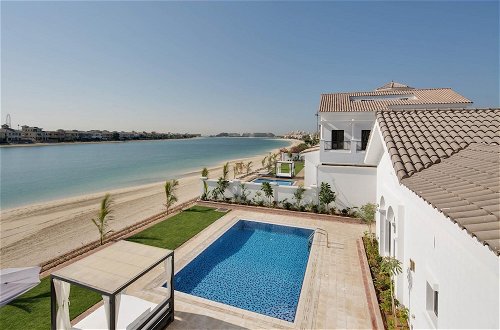 Photo 5 - Luxury Villa w Dramatic Vw Private Beach Pool