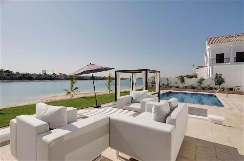 Photo 7 - Luxury Villa w Dramatic Vw Private Beach Pool