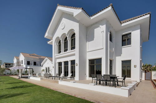 Photo 42 - Luxury Villa w Dramatic Vw Private Beach Pool