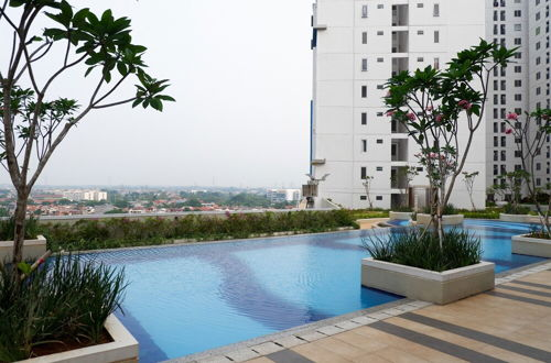 Photo 21 - Relaxing 2BR at Bassura City Apartment