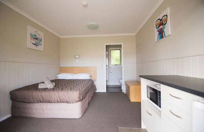 Stratford Motel & Holiday Park - Foto 13