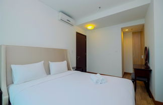 Foto 3 - Cozy 1BR with Workspace at Setiabudi Skygarden Apartment