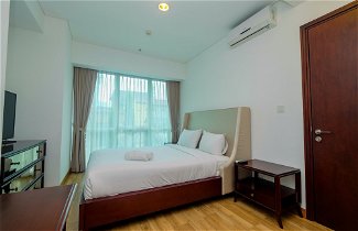 Foto 2 - Cozy 1BR with Workspace at Setiabudi Skygarden Apartment