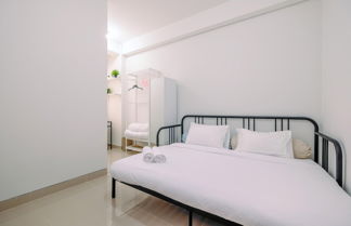 Photo 2 - Fancy And Nice 2Br At Transpark Cibubur Apartment