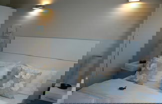 Photo 3 - Whale Coast All Suite Hotel