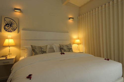 Photo 5 - Whale Coast All Suite Hotel