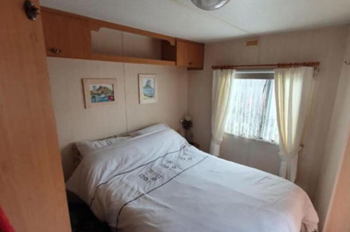 Photo 4 - Beach Front Fantasy Island 6 Berth Caravan