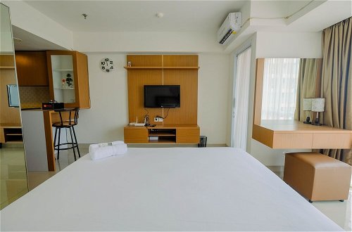 Photo 2 - Highest Value Studio Apartment at H Residence