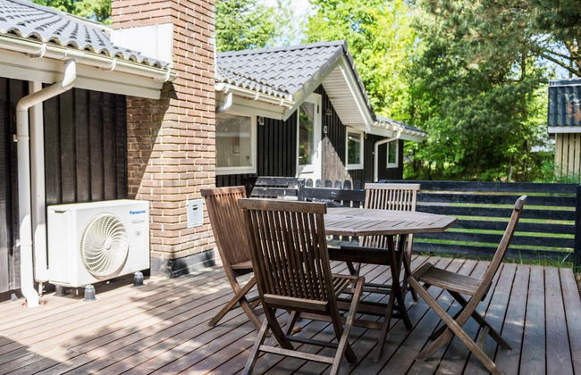 6 Person Holiday Home in Henne - Foto 22