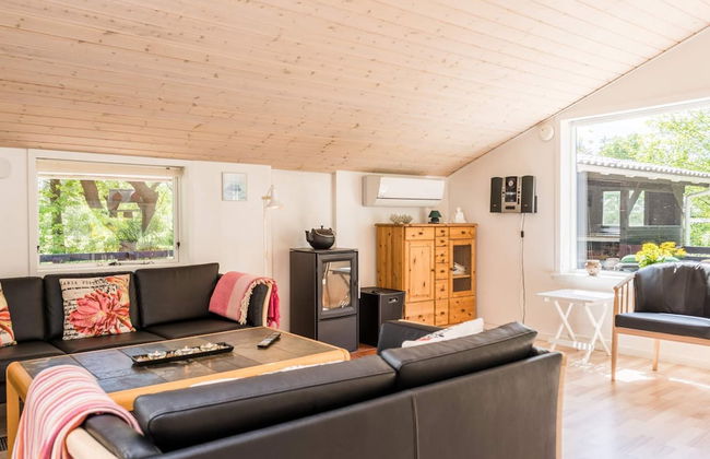 6 Person Holiday Home in Henne - Foto 13