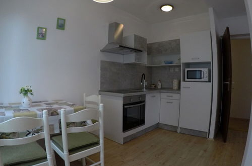 Foto 22 - Comfortable Apartment in Stari Grad