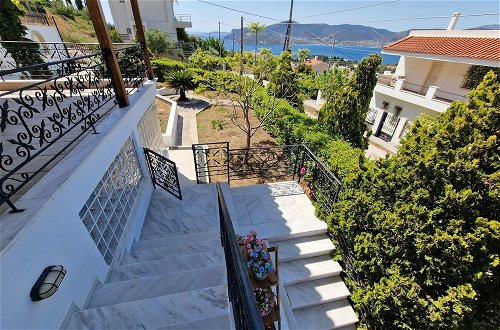 Photo 36 - The Mirador Boutique Villa With Scenic Sea View