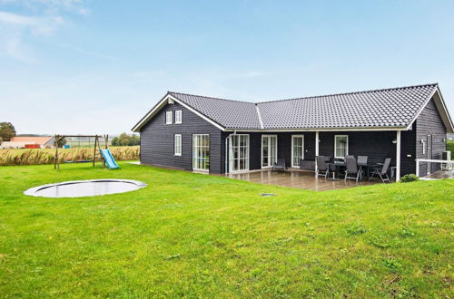 Foto 1 - Ravishing Holiday Home in Jutland near Sea