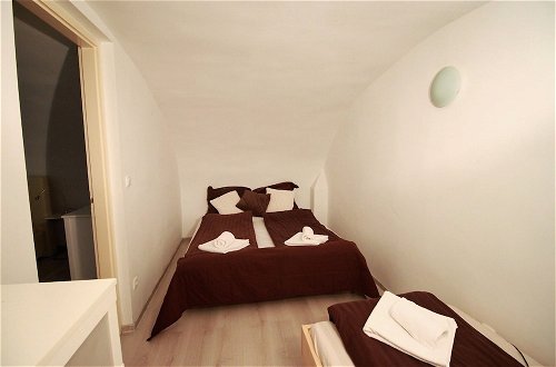 Photo 4 - Budapest Easy Flats - Jokai Apartments