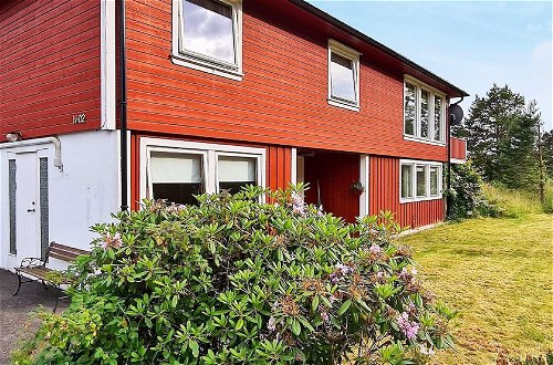 Photo 1 - 10 Person Holiday Home in Staubø