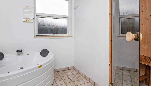 6 Person Holiday Home in Laeso - Foto 3