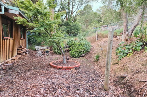 Photo 32 - Rustic Country Lane Farmhouse in Lysterfield