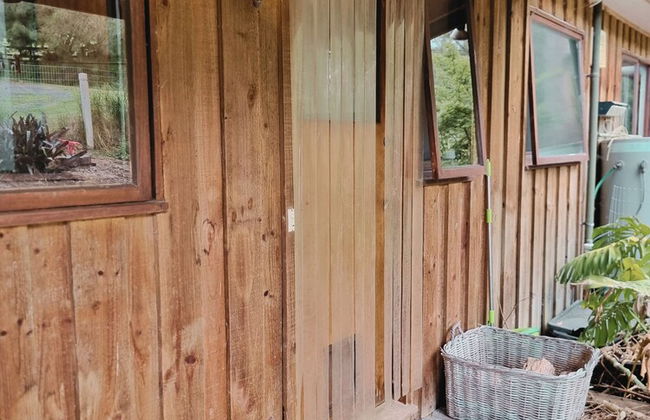 Rustic Country Lane Farmhouse in Lysterfield - Photo 31