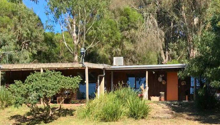 Photo 1 - Rustic Country Lane Farmhouse in Lysterfield