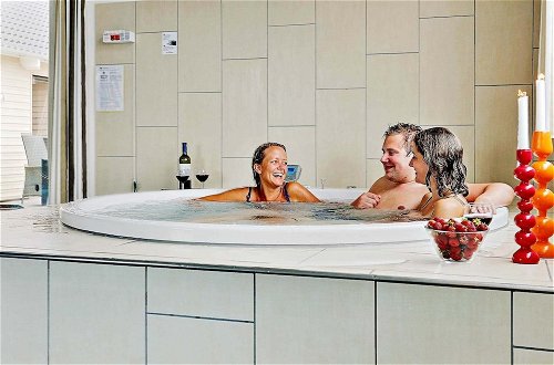 Photo 4 - Pet Friendly Holiday Home in Bogense with Hot Tub