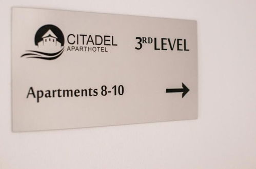 Foto 33 - Citadel Aparthotel