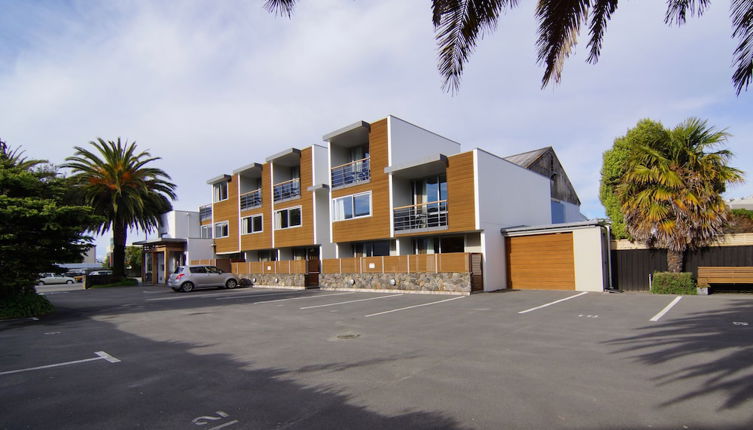 Photo 1 - Sumner Bay Motel & Apartments