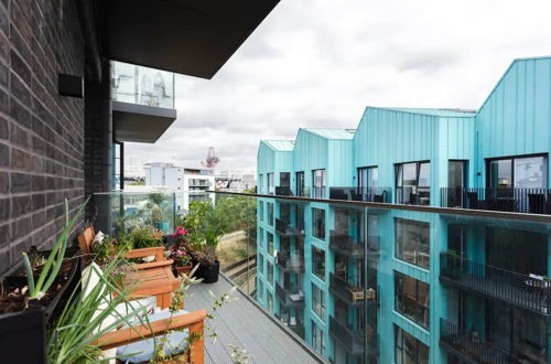 Foto 17 - Bright 1 Bedroom Apartment in Hackney Wick With Balcony