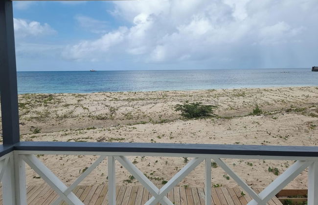 Harrys Cottages Cottage 5 Right on the Pink Sand - Foto 5