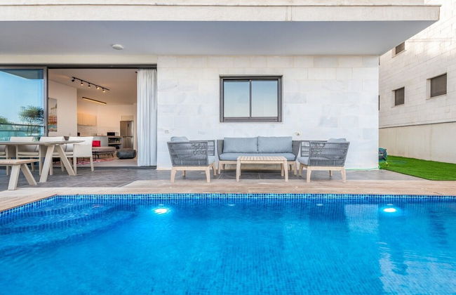 luxury garden apartment heated pool - Foto 21