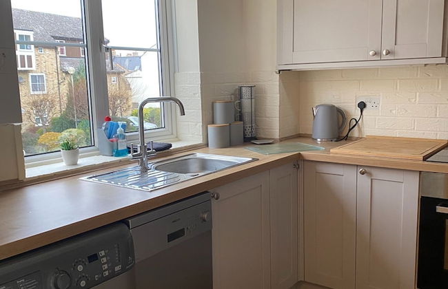 Waterfront House In The Heart Of St Neots - Photo 46