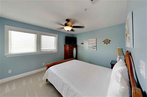 Photo 2 - The Dory by Southern Vacation Rentals