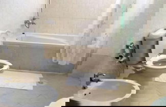 Photo 18 - Oryx Tower