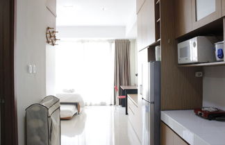 Photo 3 - Comfortable Studio at Beverly Dago Apartment near ITB