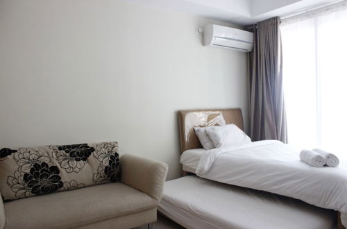 Photo 1 - Comfortable Studio at Beverly Dago Apartment near ITB