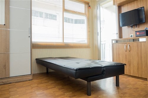 Foto 8 - Spacious 1BR with Sofa Bed at The Jarrdin Cihampelas Apartment