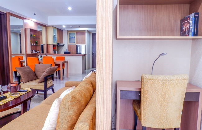 Cozy Pool View Kemang Village Residence Apartment with Direct Access to Mall - Foto 30