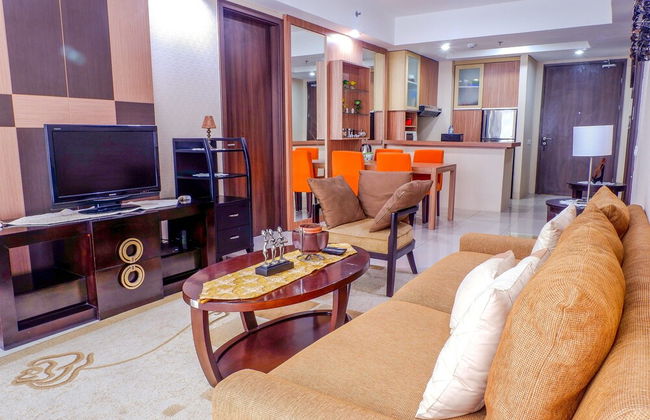 Cozy Pool View Kemang Village Residence Apartment with Direct Access to Mall - Foto 22