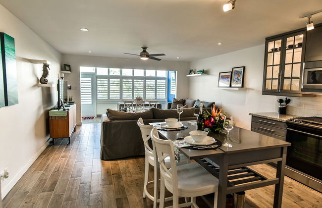 Beachfront Villas at Crystal Cove - Photo 10