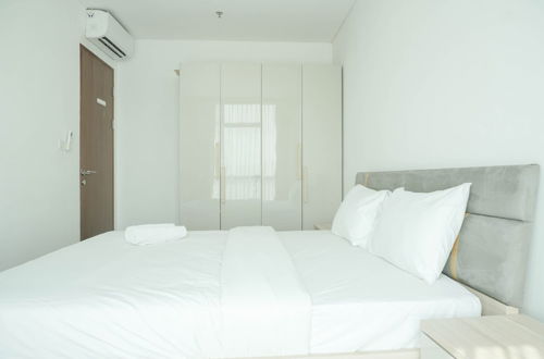 Foto 4 - Nice and Elegant 2BR Apartment at Veranda Residence Puri