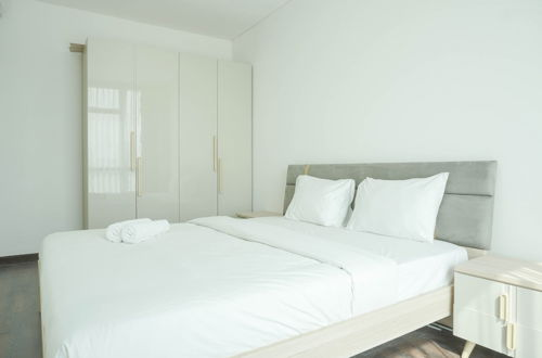 Foto 5 - Nice and Elegant 2BR Apartment at Veranda Residence Puri