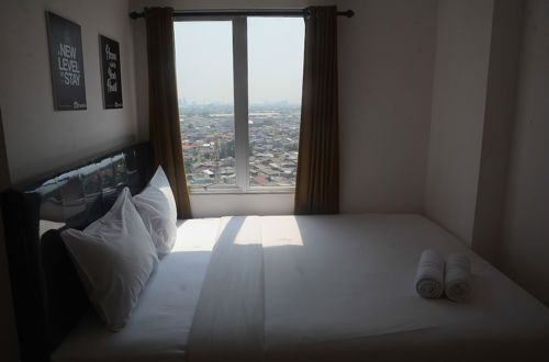 Photo 5 - 2BR Fully Furnished Minimalist Bassura City Apartment