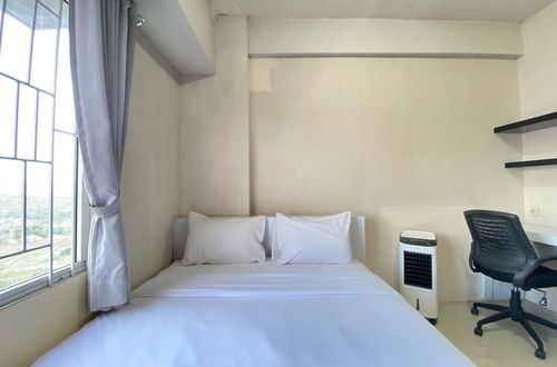 Foto 6 - Cozy 2Br Apartment At Pinewood Jatinangor