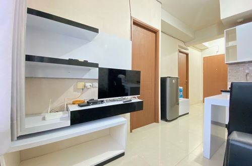 Photo 12 - Cozy 2Br Apartment At Pinewood Jatinangor