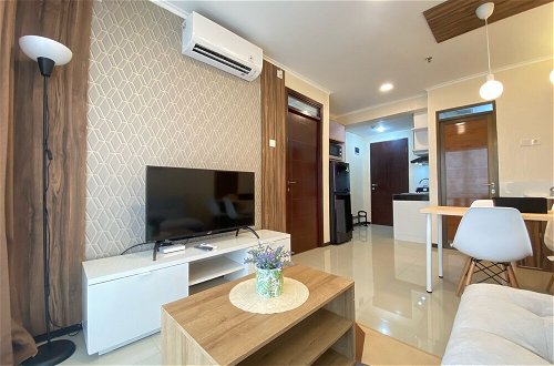 Photo 11 - Cozy Well Furnished Deluxe 2Br At Gateway Pasteur Apartment