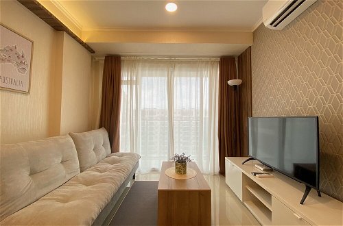 Photo 12 - Cozy Well Furnished Deluxe 2Br At Gateway Pasteur Apartment