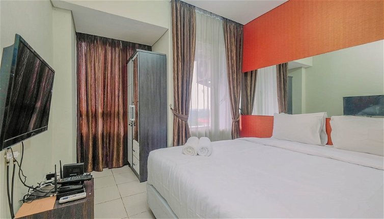 Foto 1 - Best Price Modern Studio Apartment at Nifarro Park