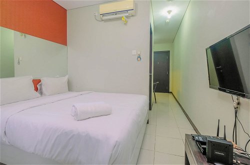Photo 4 - Best Price Modern Studio Apartment at Nifarro Park