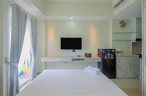 Foto 16 - Cozy and Minimalist Studio Apartment @ Mustika Golf Residence