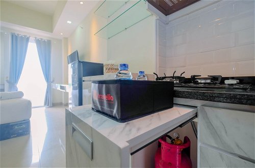 Photo 4 - Cozy and Minimalist Studio Apartment @ Mustika Golf Residence