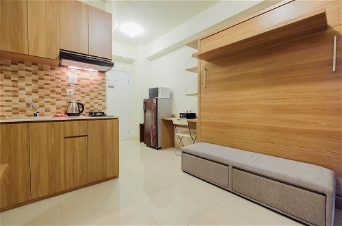 Photo 8 - Modern Studio Apartment 26th on Top of Green Pramuka Mall